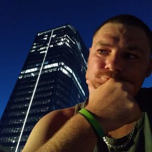 Meet your Posher, Justin